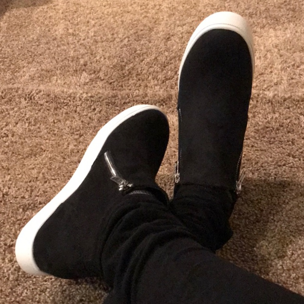 🌷 Black High Heel Wedge Sneakers /Zippers - Picture 8 of 8